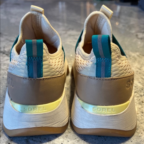Sorel Cream and Teal Casual Shoes Size 8 - Picture 6 of 10